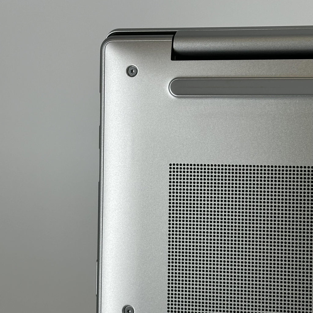 Lenovo IdeaPad Slim 5x 15.3 Cloud Grey 4.0 GHz Qualcomm Snapdragon X2 Plus 16GB RAM 1TB Solid State Drive