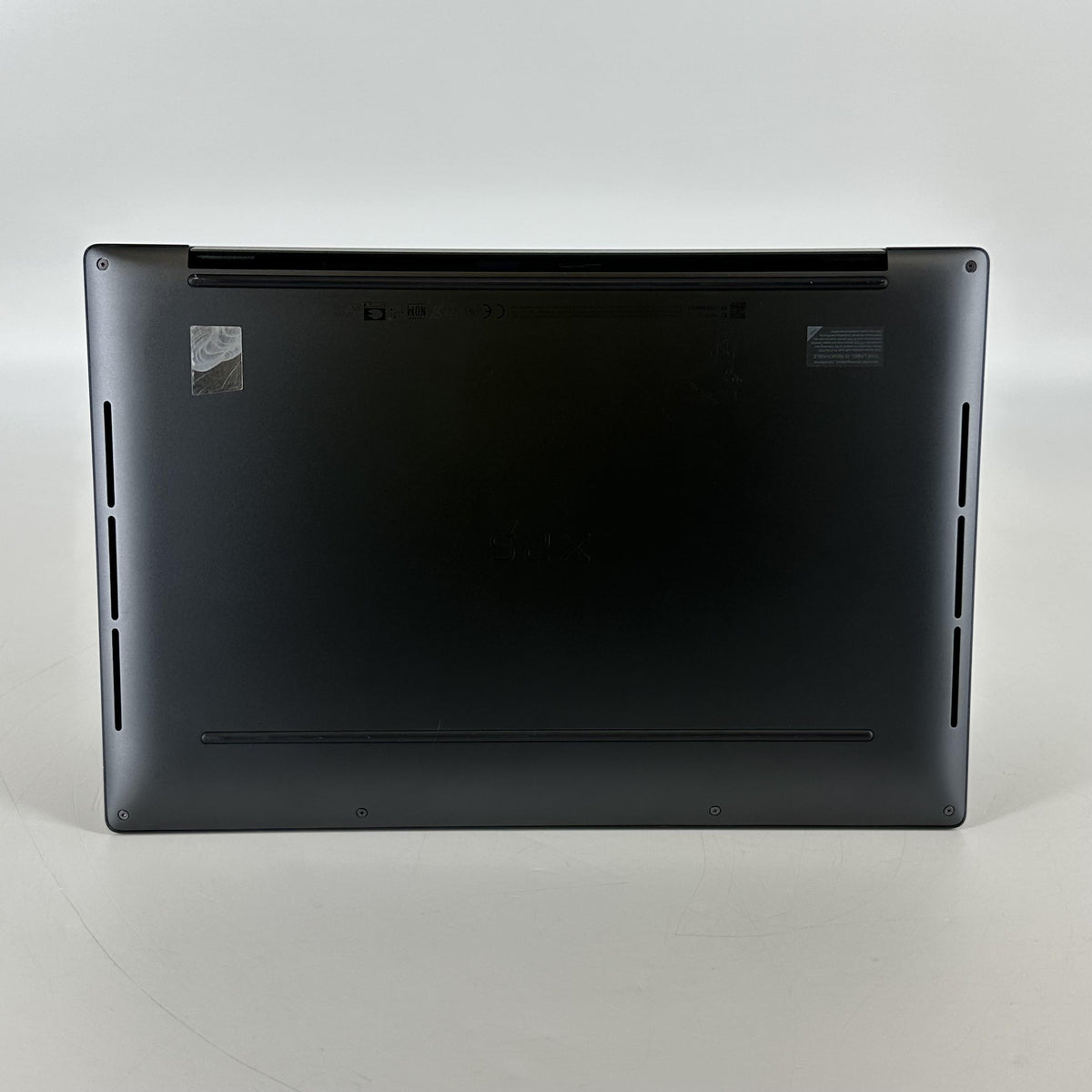 Dell XPS 13 Plus 9320 Gray 2.1 GHz Intel Core i7 12th Gen. 32GB RAM 512GB Solid State Drive