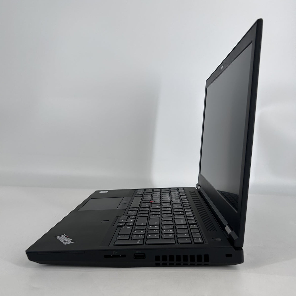 Lenovo ThinkPad P15 Gen 1 Black 2.6 GHz Intel Core i7 10th Gen. 32GB RAM 512GB Solid State Drive NVIDIA Quadro T2000 4 GB