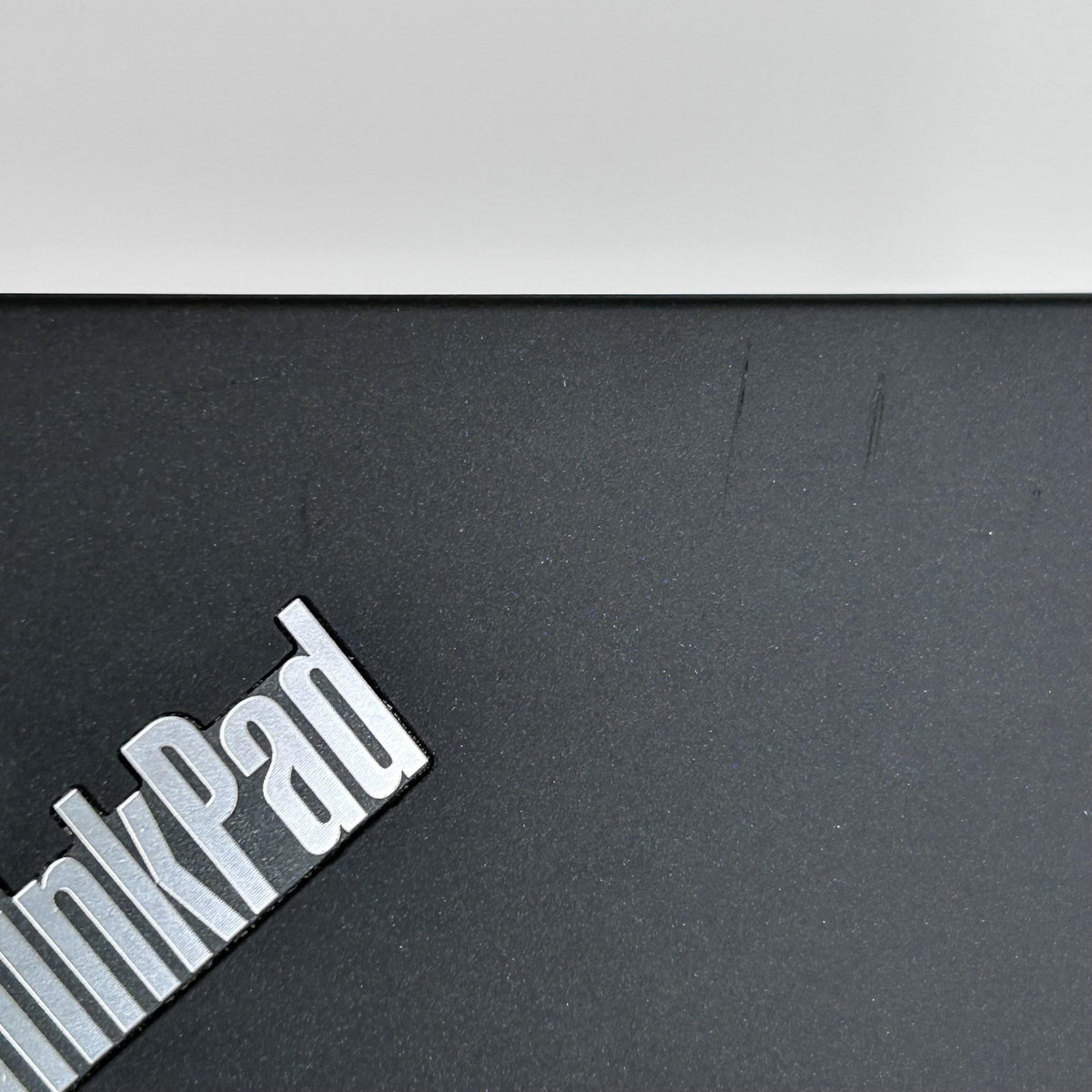 Lenovo ThinkPad P15 Gen 1 Black 2.6 GHz Intel Core i7 10th Gen. 32GB RAM 512GB Solid State Drive NVIDIA Quadro T2000 4 GB