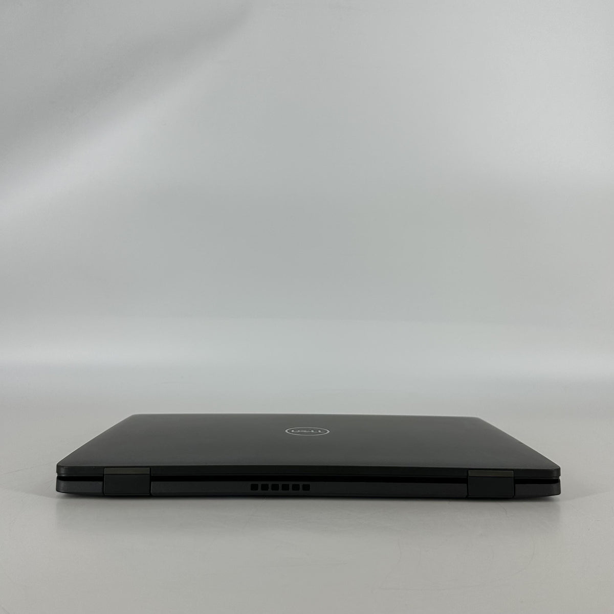 Dell Latitude 7420 14 Black 3.0 GHz Intel Core i7 11th Gen. 16GB RAM 512GB Solid State Drive
