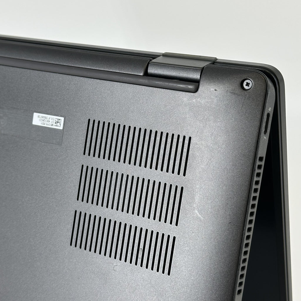 Dell Latitude 7420 14 Black 3.0 GHz Intel Core i7 11th Gen. 16GB RAM 512GB Solid State Drive