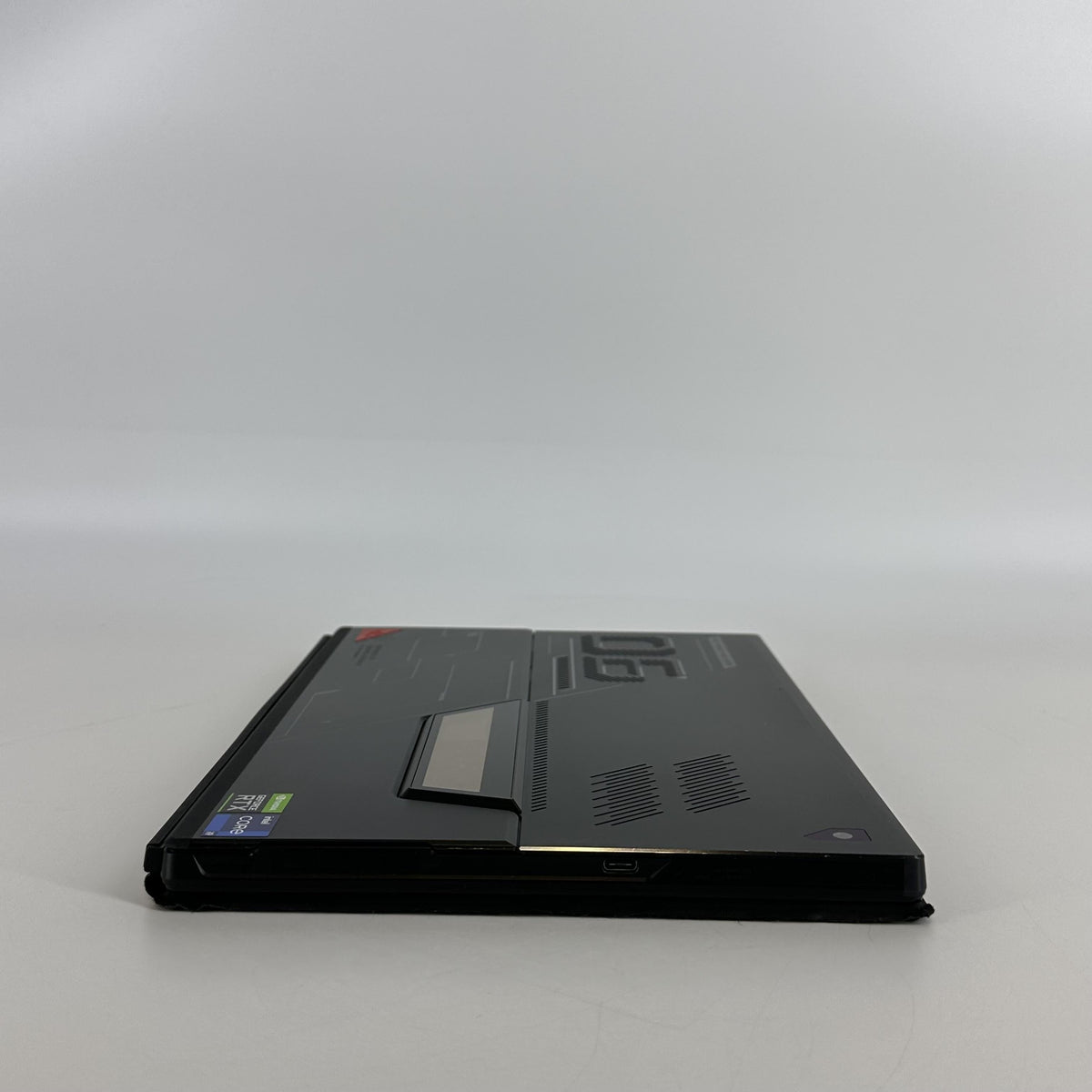 Asus ROG Flow Z13 GZ301 13.4 Black 2.5 GHz Intel Core i9 12th Gen. 16GB RAM 1TB Solid State Drive NVIDIA GeForce RTX 3050 Ti 4 GB