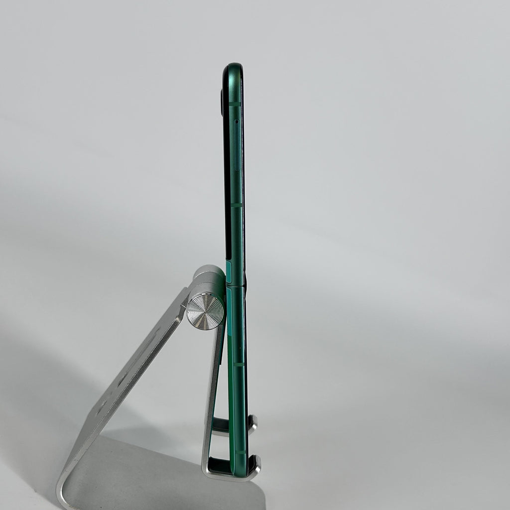 Motorola Razr (2025) 256GB Green (GSM Unlocked)