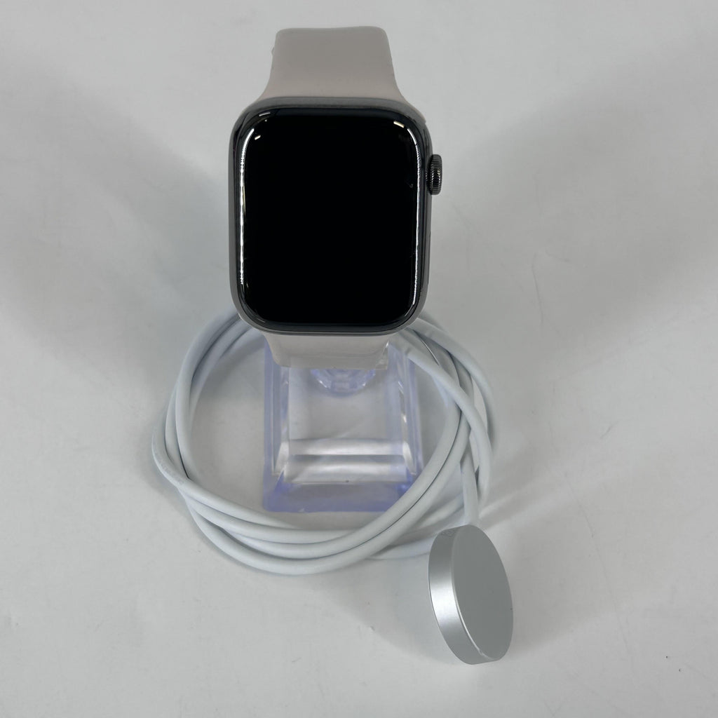 Apple Watch (Series 8) 45mm Graphite Unlocked 32GB