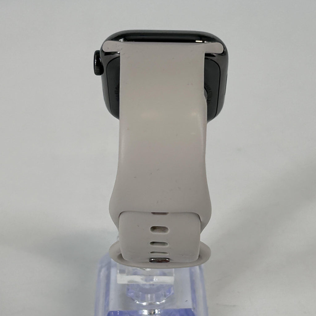 Apple Watch (Series 8) 45mm Graphite Unlocked 32GB