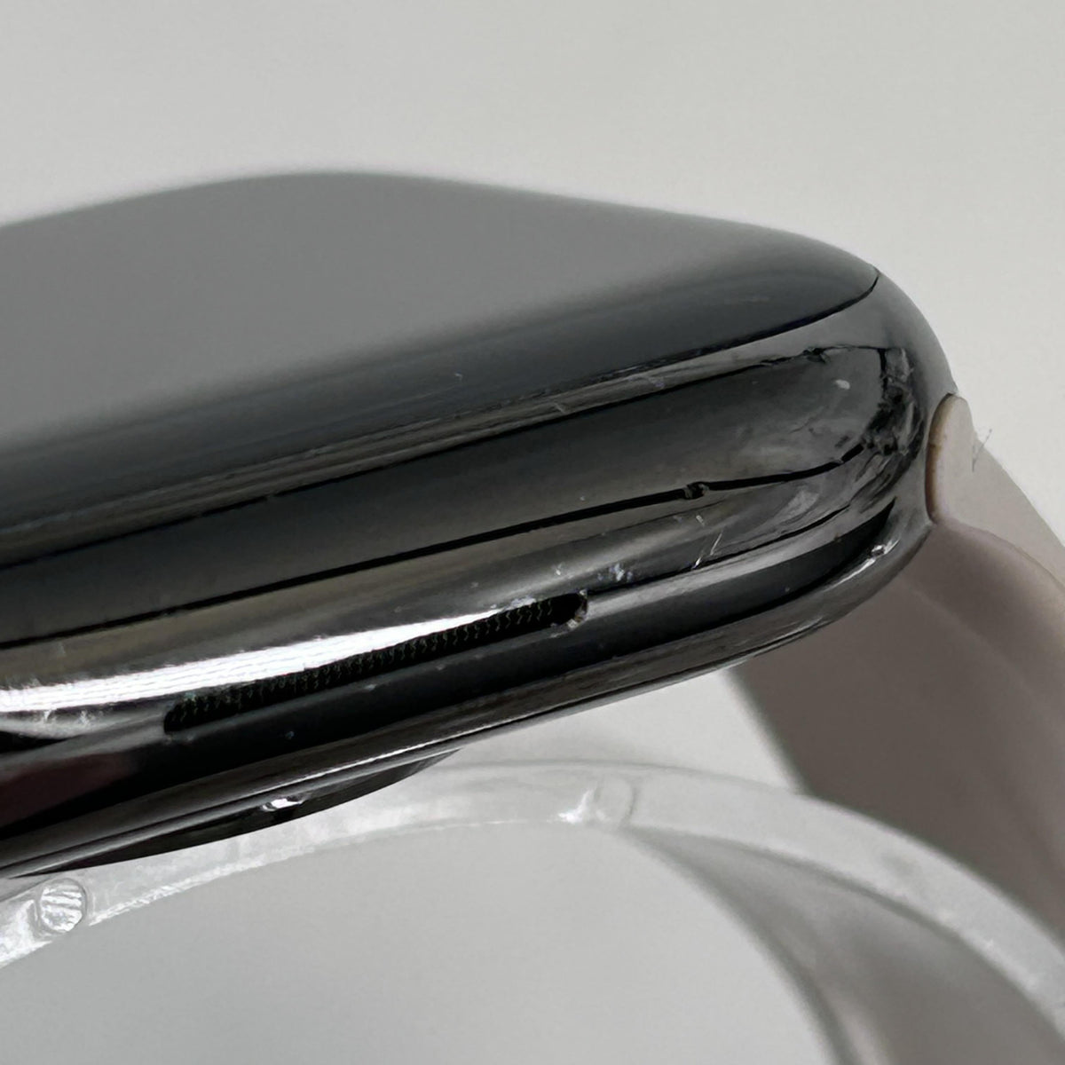 Apple Watch (Series 8) 45mm Graphite Unlocked 32GB