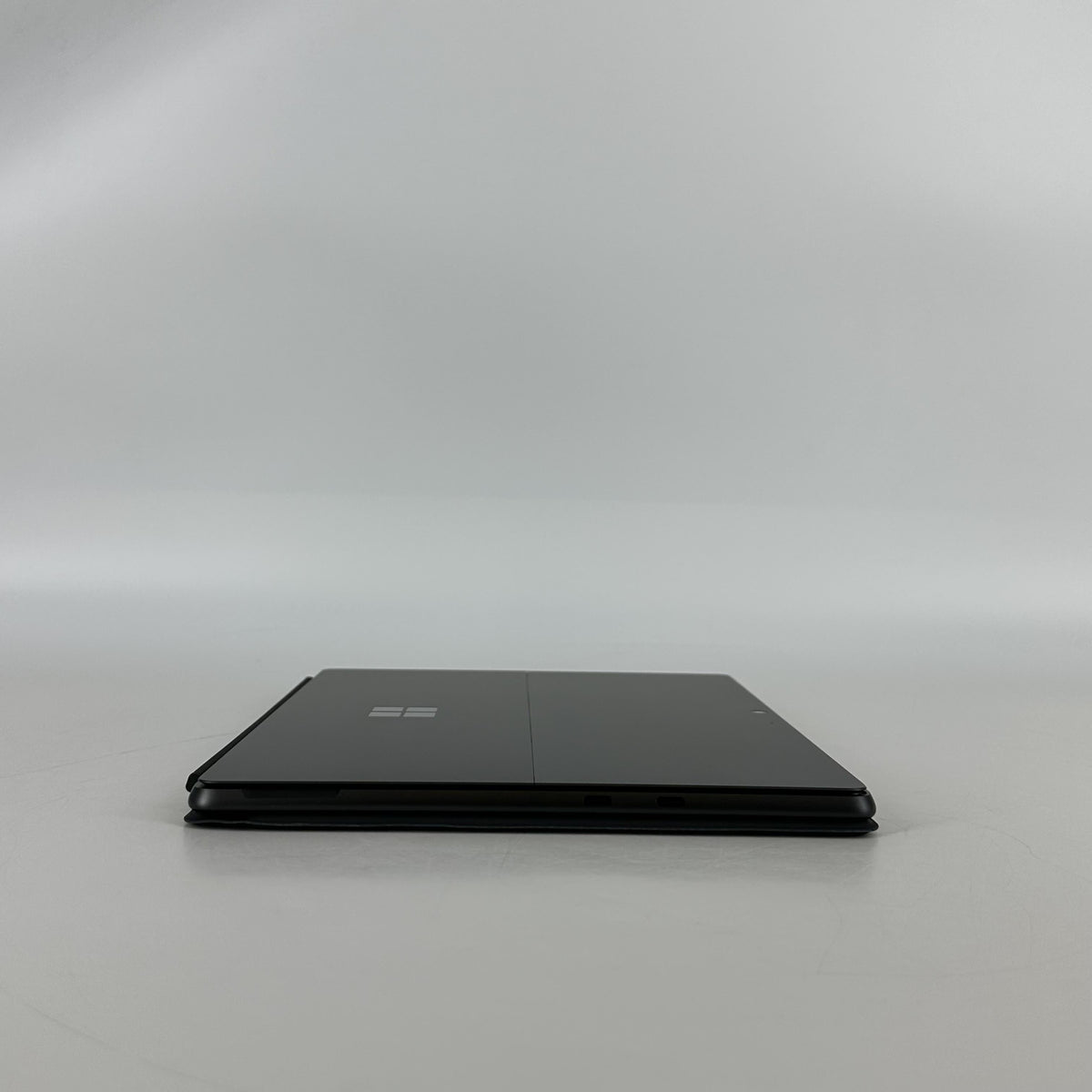 Microsoft Surface Pro 11 13 Black WiFi 3.4 GHz Qualcomm Snapdragon X Plus 16GB RAM 512GB Solid State Drive