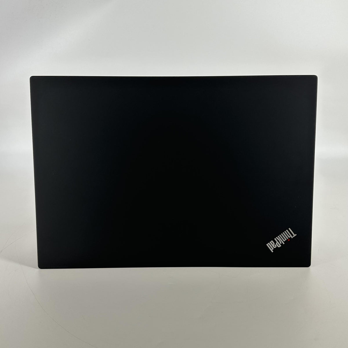 Lenovo ThinkPad T14 Gen 2 Black 2.6 GHz Intel Core i5 11th Gen. 16GB RAM 256GB Solid State Drive