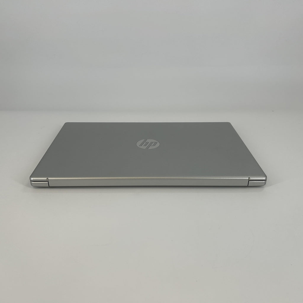 HP Laptop 15 15.6 1.7 GHz Intel Core i7 12th Gen. 8GB RAM 256GB Solid State Drive