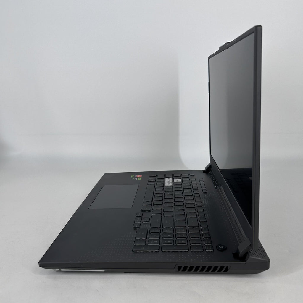 Asus ROG Strix G17 G713 17.3 Black 3.0 GHz AMD Ryzen 9 7845HX 16GB RAM 1TB Solid State Drive NVIDIA GeForce RTX 4060 8 GB