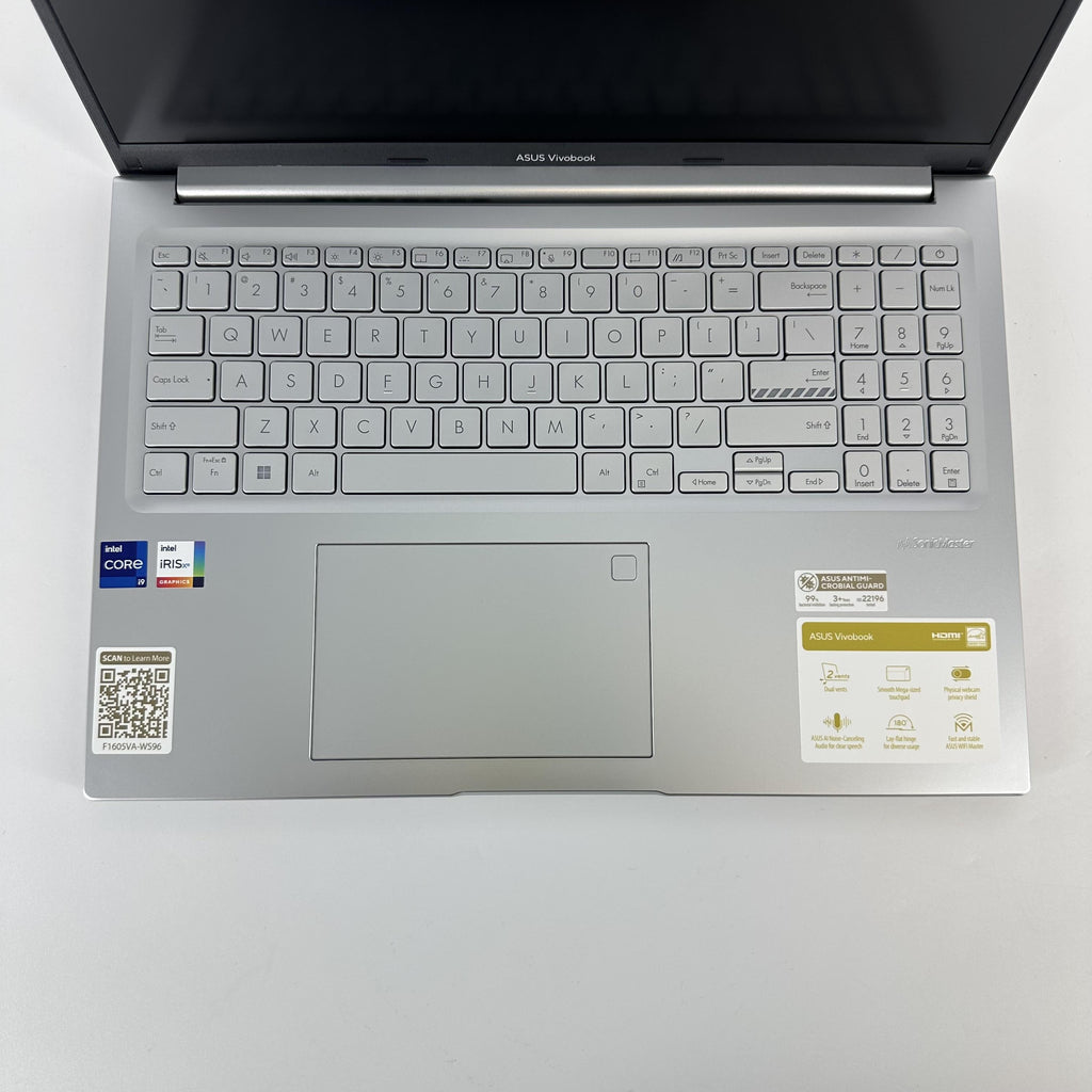 Asus Vivobook 16 Silver 2.6 GHz Intel Core i9 13th Gen. 16GB RAM 1TB Solid State Drive