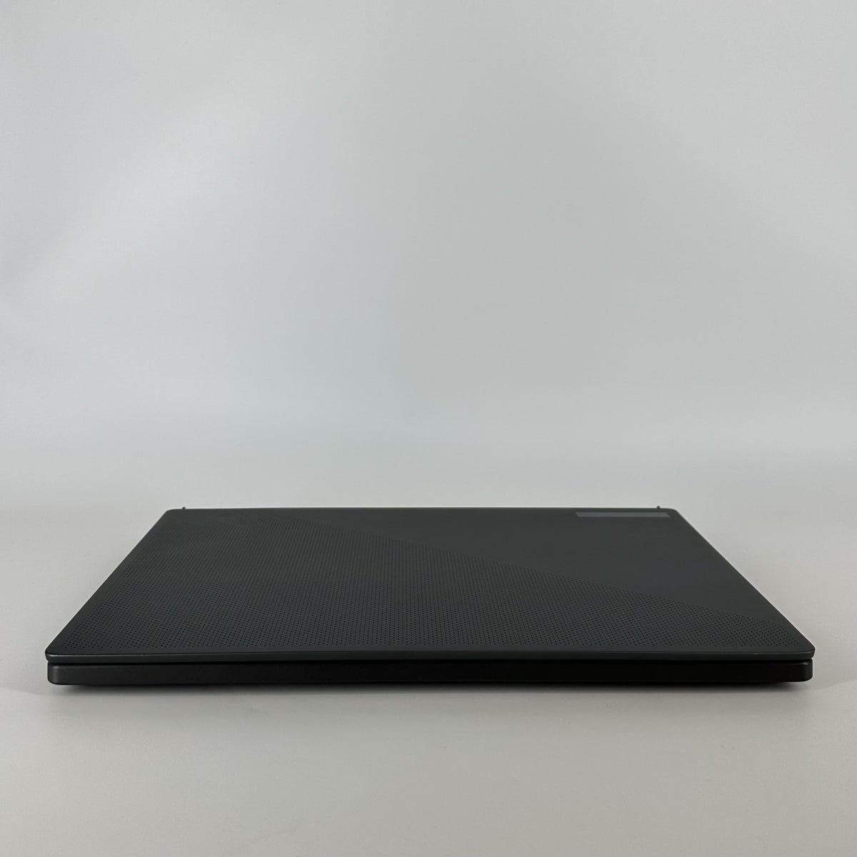 Asus ROG Zephyrus G16 GU603 16 Black 2.4 GHz Intel Core i7 13th Gen. 16GB RAM 512GB Solid State Drive NVIDIA GeForce RTX 4070 8 GB