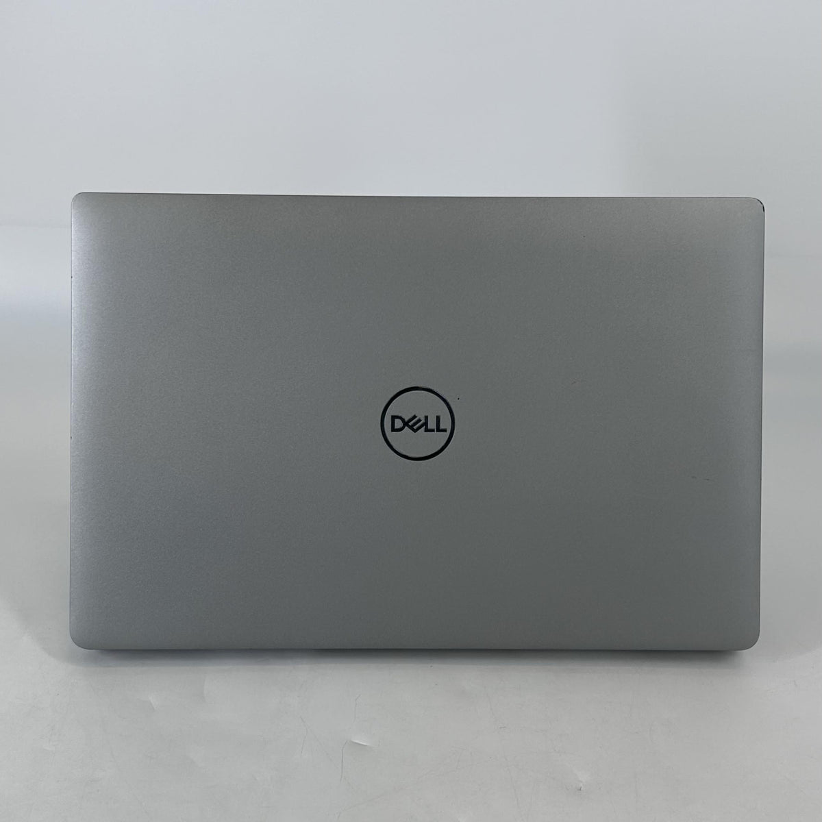Dell Latitude 5420 14 Gray 2.8 GHz Intel Core i7 11th Gen. 16GB RAM 512GB Solid State Drive