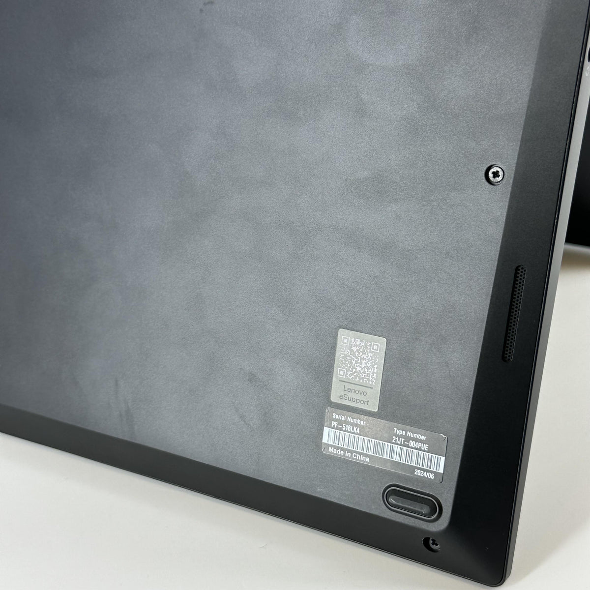 Lenovo ThinkPad E16 Gen 1 Black 2.3 GHz AMD Ryzen 5 7530U 16GB RAM 512GB Solid State Drive