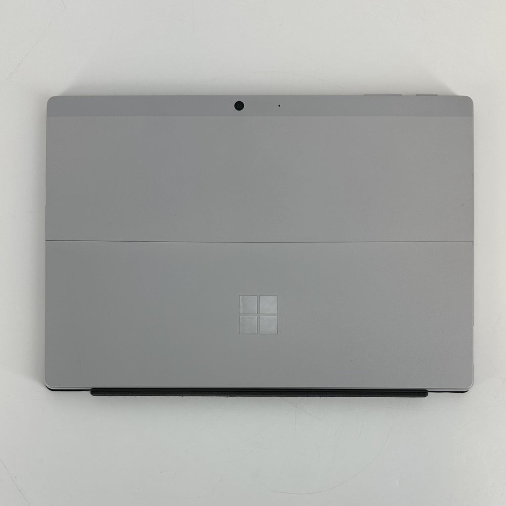 Surface Pro 7 Plus 12.3 Silver Unlocked 2.4 GHz Intel Core i5 11th Gen. 16GB RAM 256GB Solid State Drive