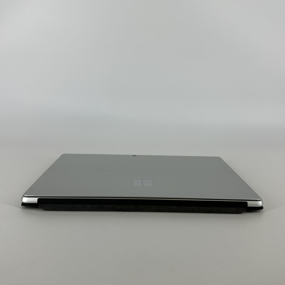 Surface Pro 11 13 Silver WiFi 3.4 GHz Qualcomm Snapdragon X Elite 32GB RAM 1TB Solid State Drive