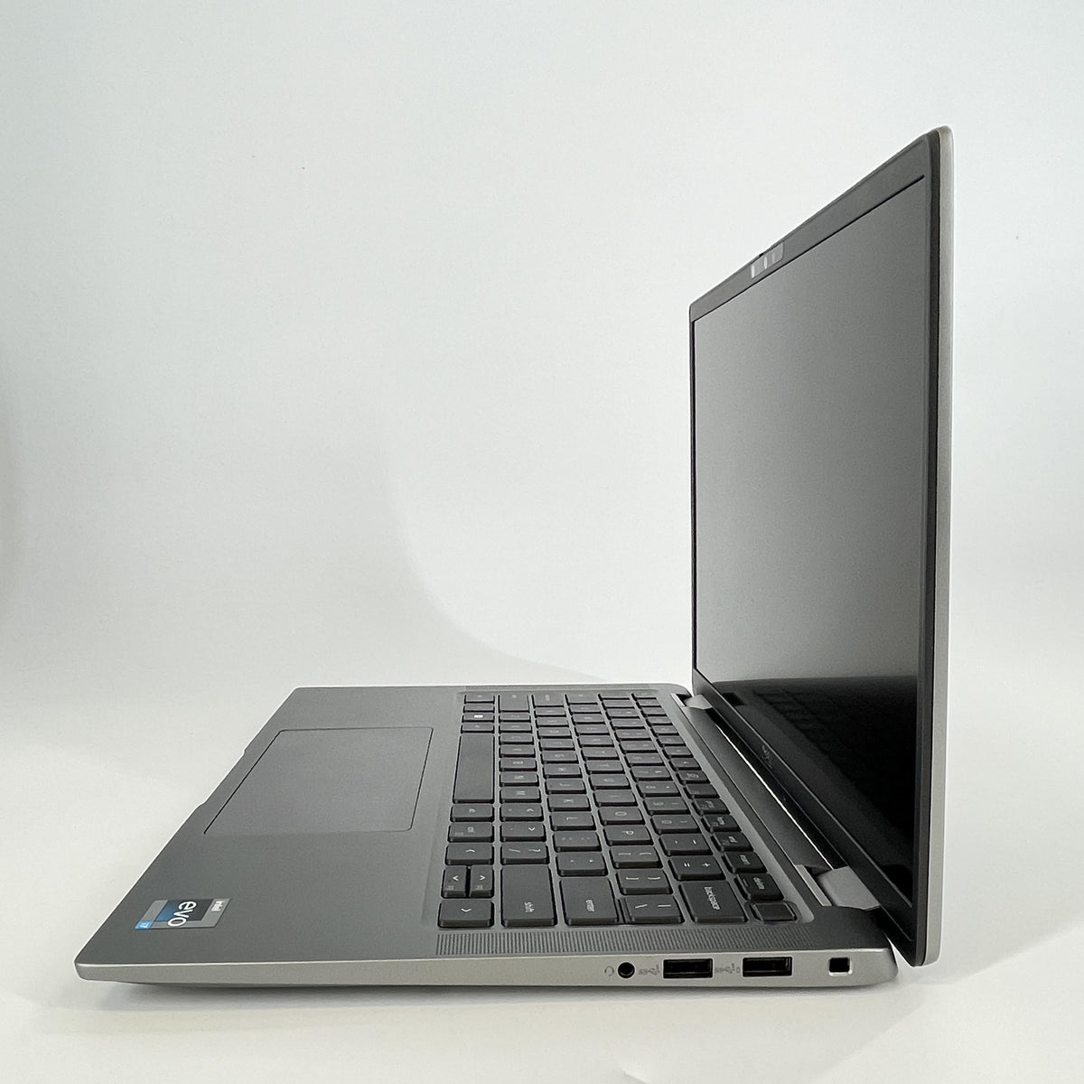 Dell Latitude 7440 14 Gray 1.8 GHz Intel Core i7 13th Gen. 32GB RAM 512GB Solid State Drive