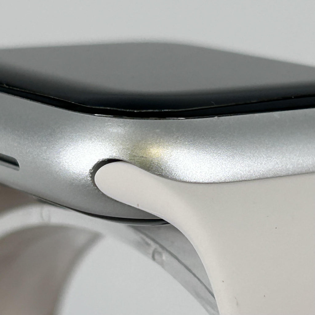 Apple Watch (Series 9) 41mm Silver WiFi 64GB