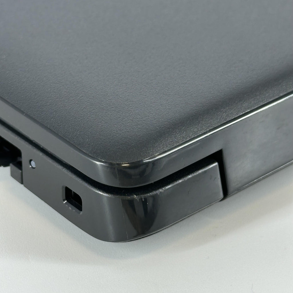 Dell Latitude 3520 15.6 Gray 2.4 GHz Intel Core i5 11th Gen. 8GB RAM 256GB Solid State Drive