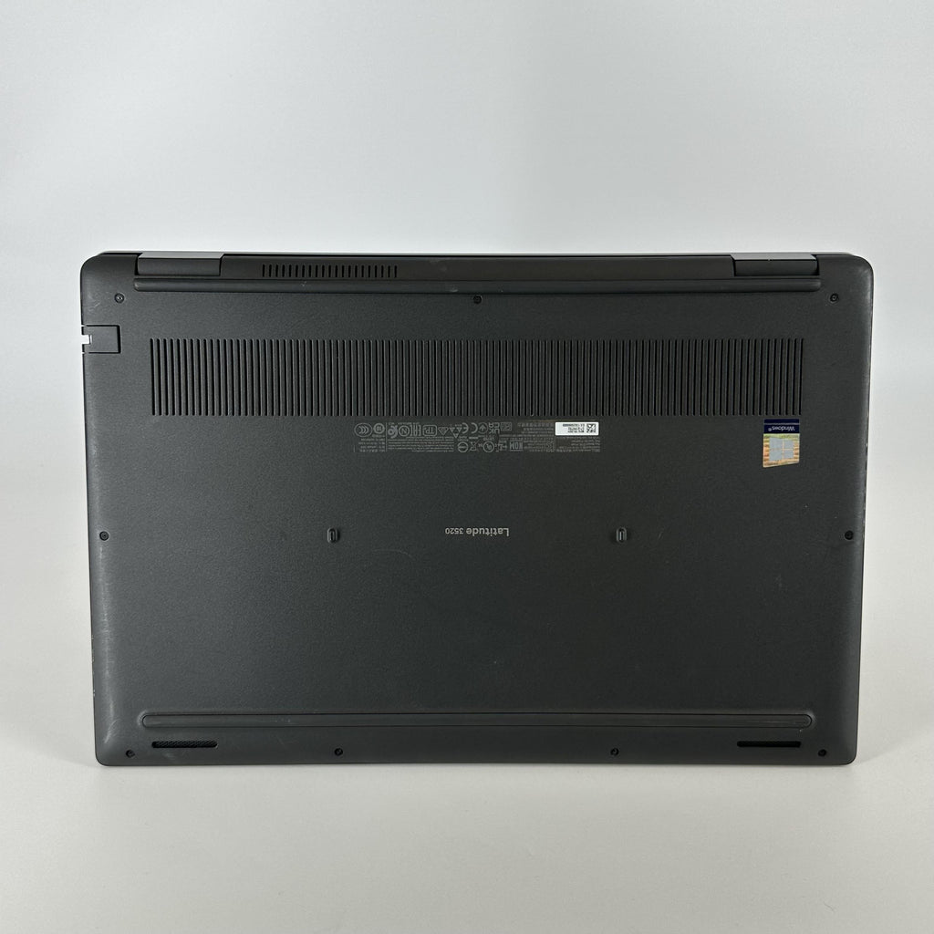 Dell Latitude 3520 15.6 Gray 2.4 GHz Intel Core i5 11th Gen. 8GB RAM 256GB Solid State Drive