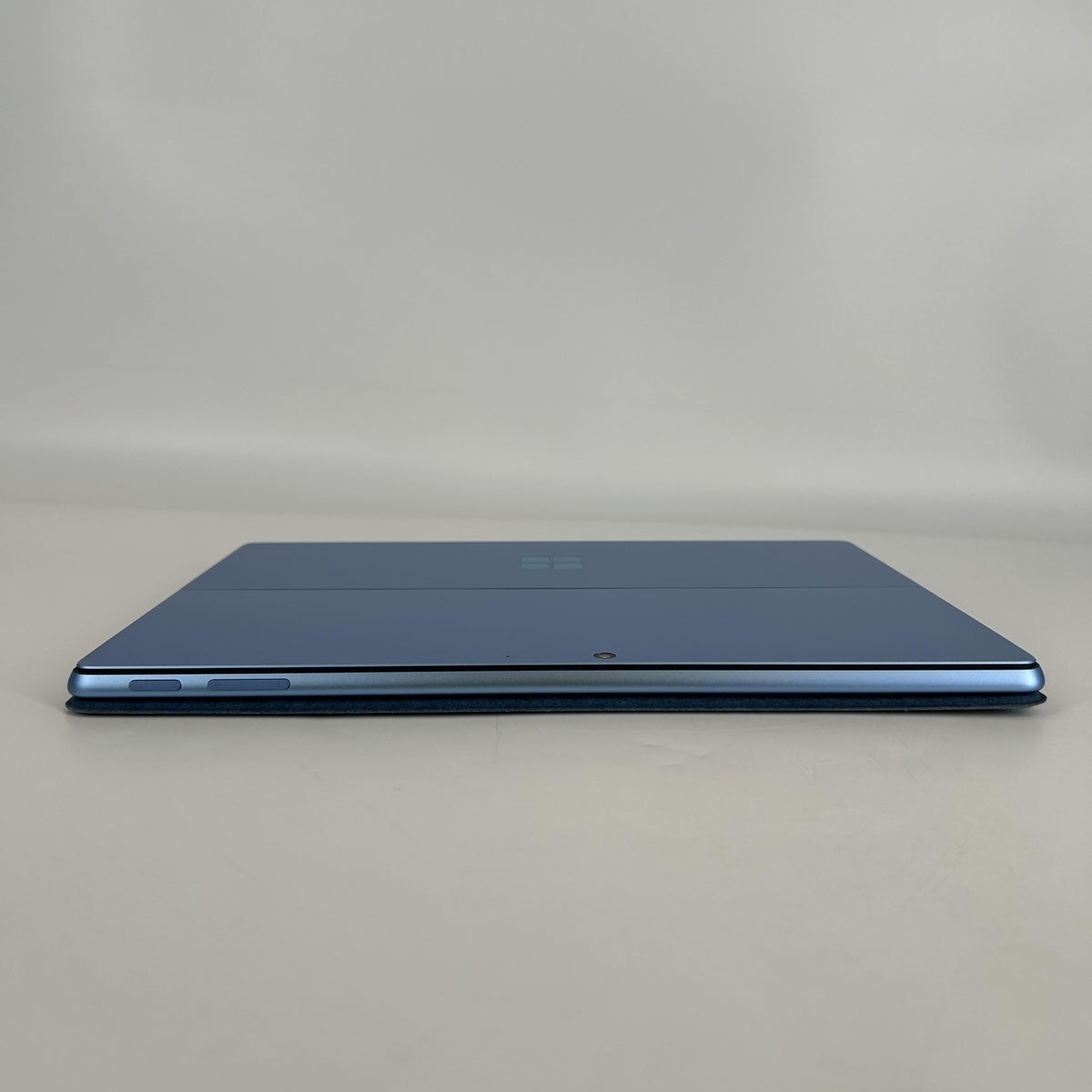 Microsoft Surface Pro 11 13 Blue WiFi 3.4 GHz Qualcomm Snapdragon X Plus 16GB RAM 512GB Solid State Drive