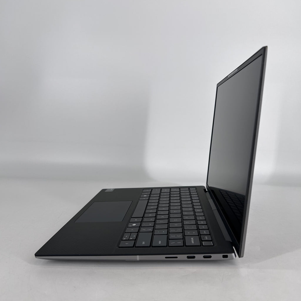 Precision 5490 14 Gray 3.8 GHz Intel Core Ultra 7 32GB RAM 1TB Solid State Drive NVIDIA RTX 1000 Ada 6 GB