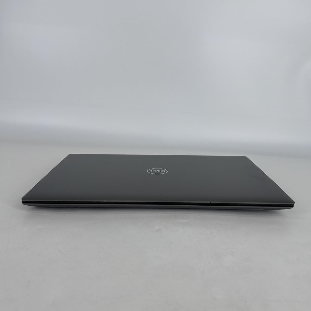 Precision 5490 14 Gray 3.8 GHz Intel Core Ultra 7 32GB RAM 1TB Solid State Drive NVIDIA RTX 1000 Ada 6 GB