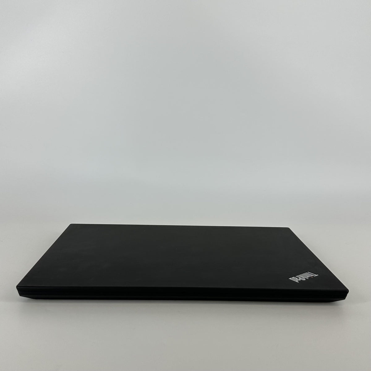 Lenovo ThinkPad T14 Gen 1 Black 1.8 GHz Intel Core i7 10th Gen. 16GB RAM 512GB Solid State Drive