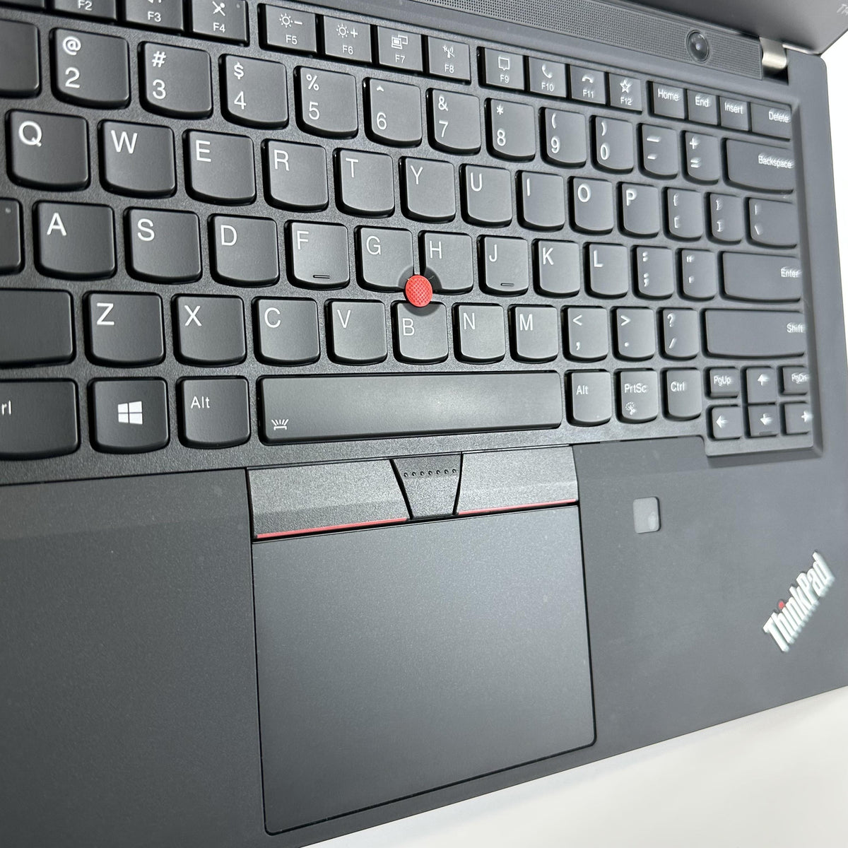 Lenovo ThinkPad T14 Gen 1 Black 1.8 GHz Intel Core i7 10th Gen. 16GB RAM 512GB Solid State Drive