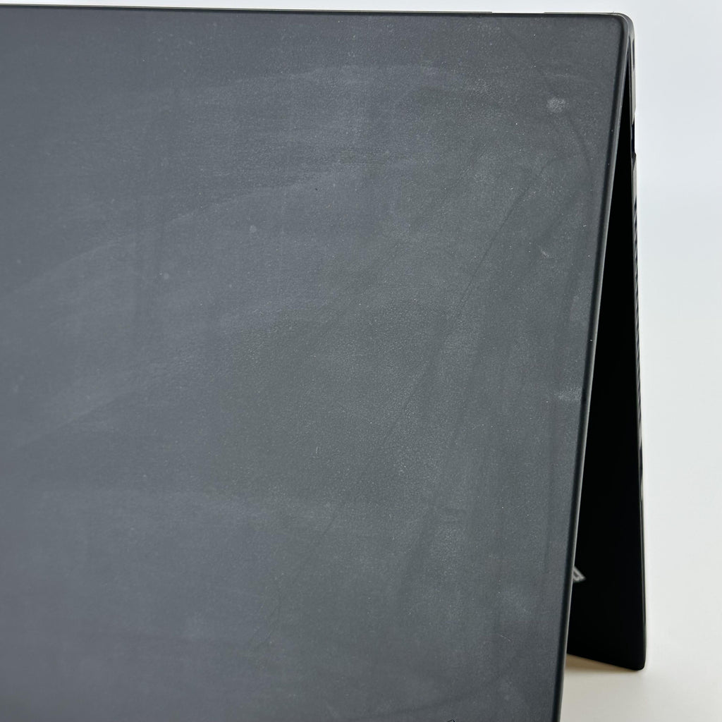 Lenovo ThinkPad T14 Gen 1 Black 1.8 GHz Intel Core i7 10th Gen. 16GB RAM 512GB Solid State Drive