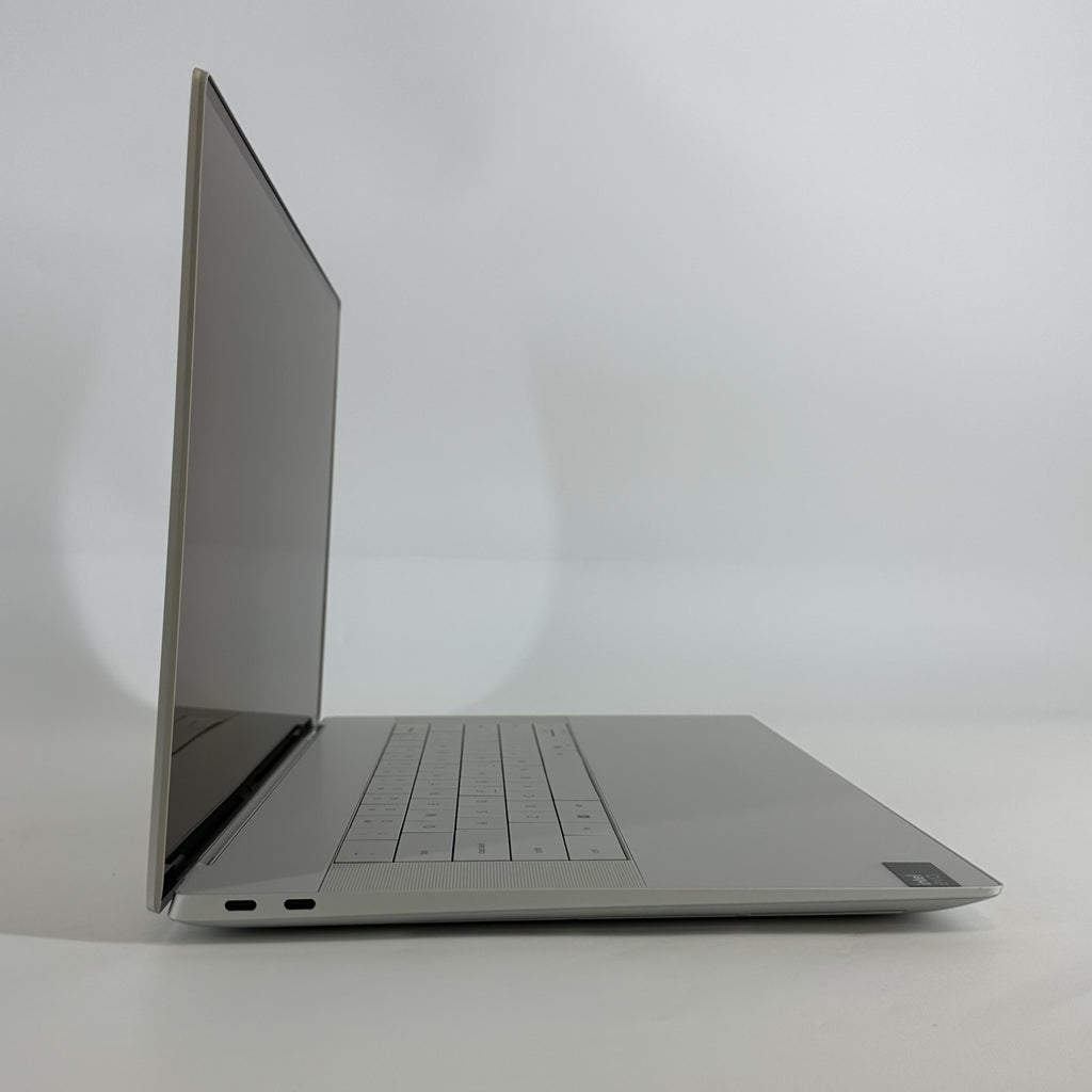 XPS 16 9640 Platinum 2.5 GHz Intel Core Ultra 9 32GB RAM 1TB Solid State Drive NVIDIA GeForce RTX 4070 8 GB