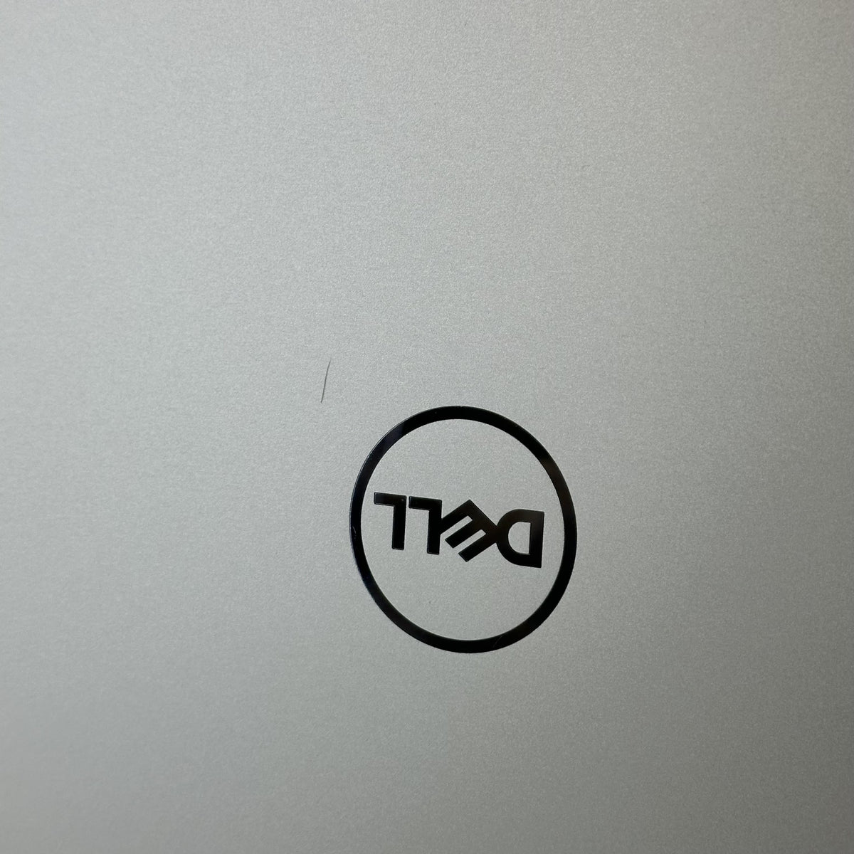 XPS 16 9640 Platinum 2.5 GHz Intel Core Ultra 9 32GB RAM 1TB Solid State Drive NVIDIA GeForce RTX 4070 8 GB