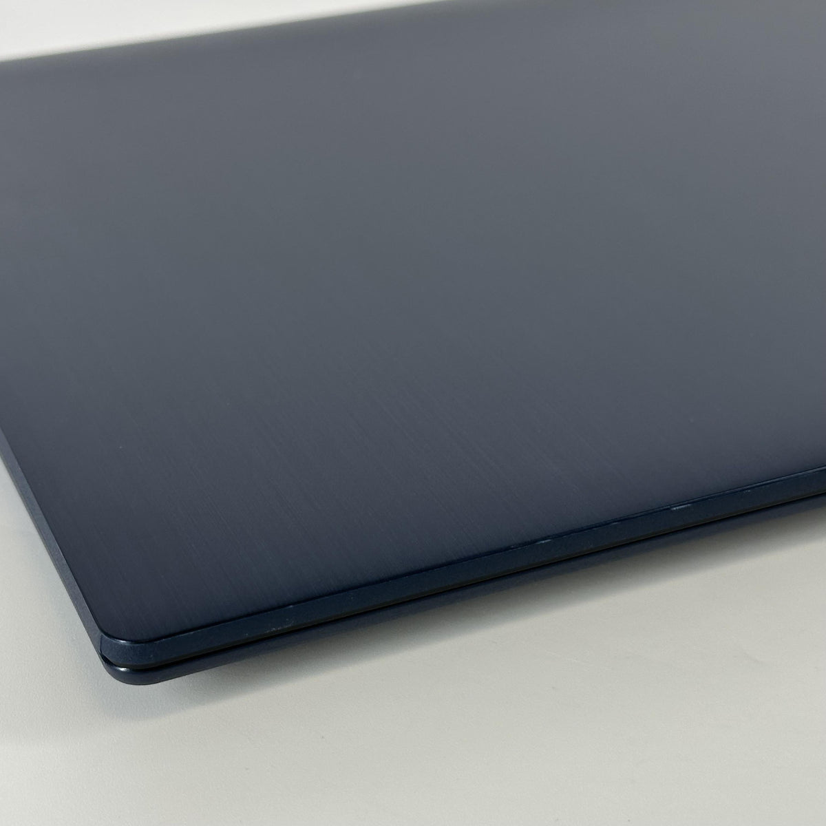 Lenovo IdeaPad 3i 15.6 Blue 1.2 GHz Intel Core i3 12th Gen. 8GB RAM 512GB Solid State Drive