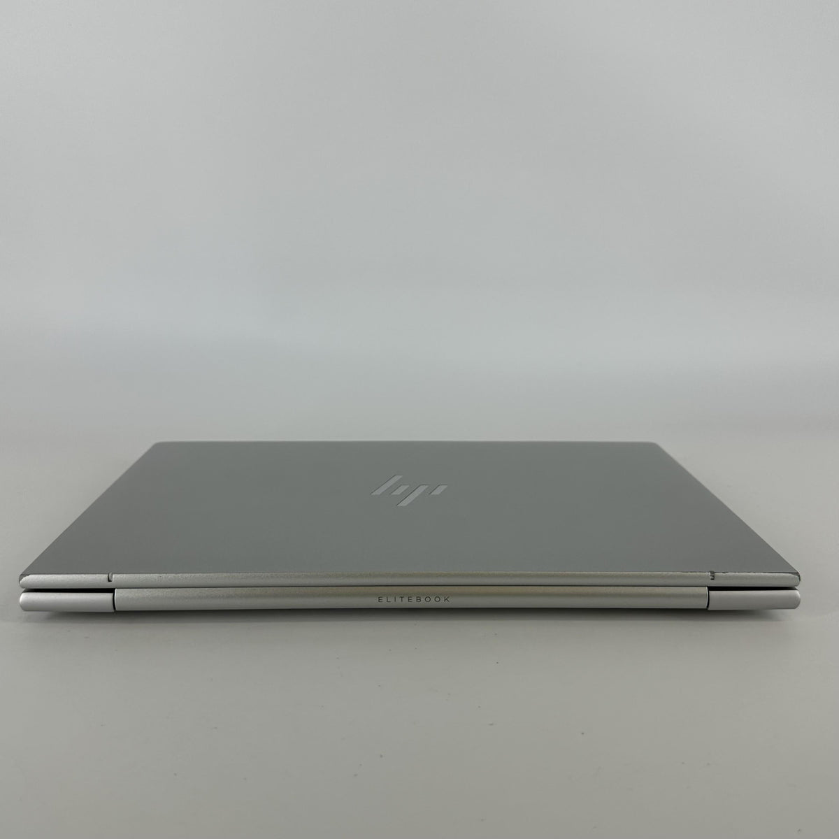 HP Elitebook 840 G10 14 Silver 1.9 GHz Intel Core i7 13th Gen. 16GB RAM 512GB Solid State Drive