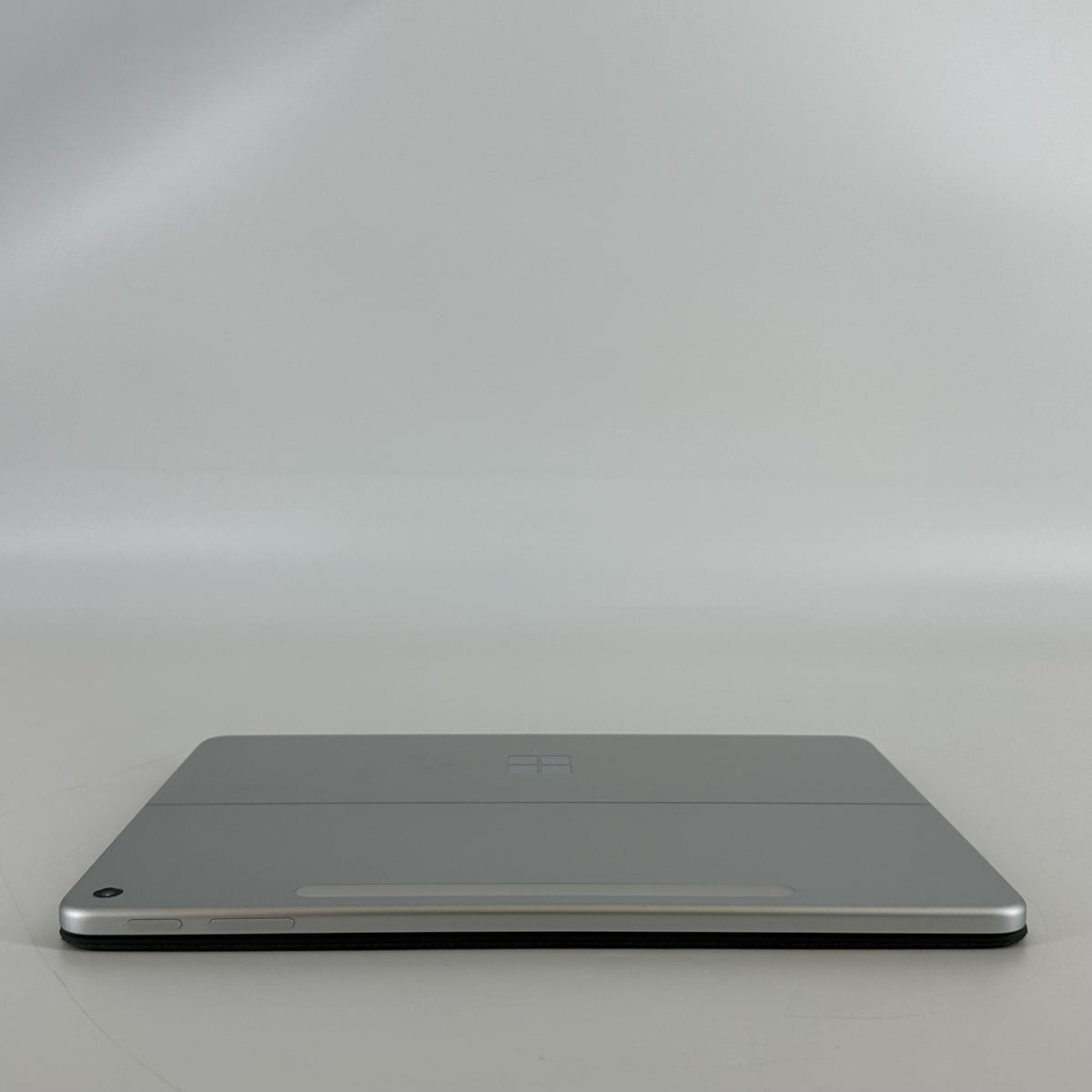 Microsoft Surface Pro 12 Silver WiFi 3.3 GHz Qualcomm Snapdragon X Plus 16GB RAM 256GB UniversalFlashStorage