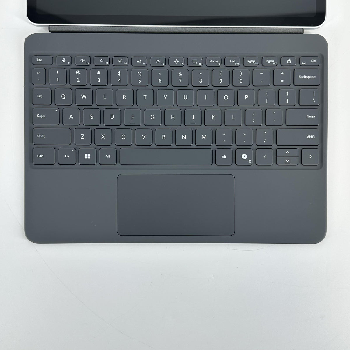 Microsoft Surface Pro 12 Silver WiFi 3.3 GHz Qualcomm Snapdragon X Plus 16GB RAM 256GB UniversalFlashStorage