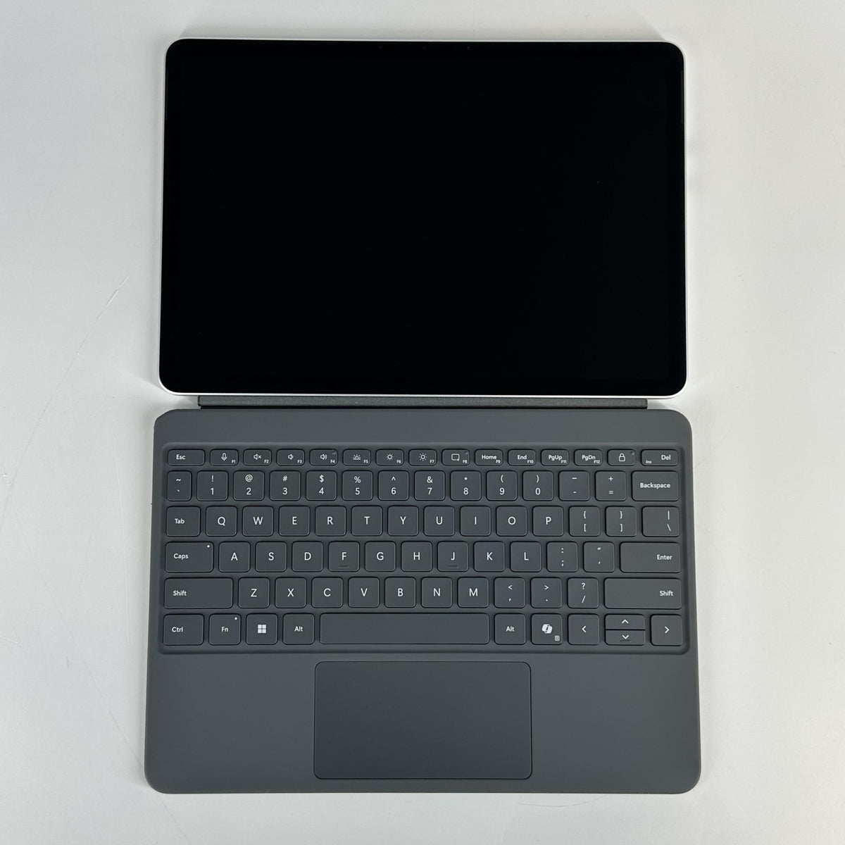 Microsoft Surface Pro 12 Silver WiFi 3.3 GHz Qualcomm Snapdragon X Plus 16GB RAM 256GB UniversalFlashStorage