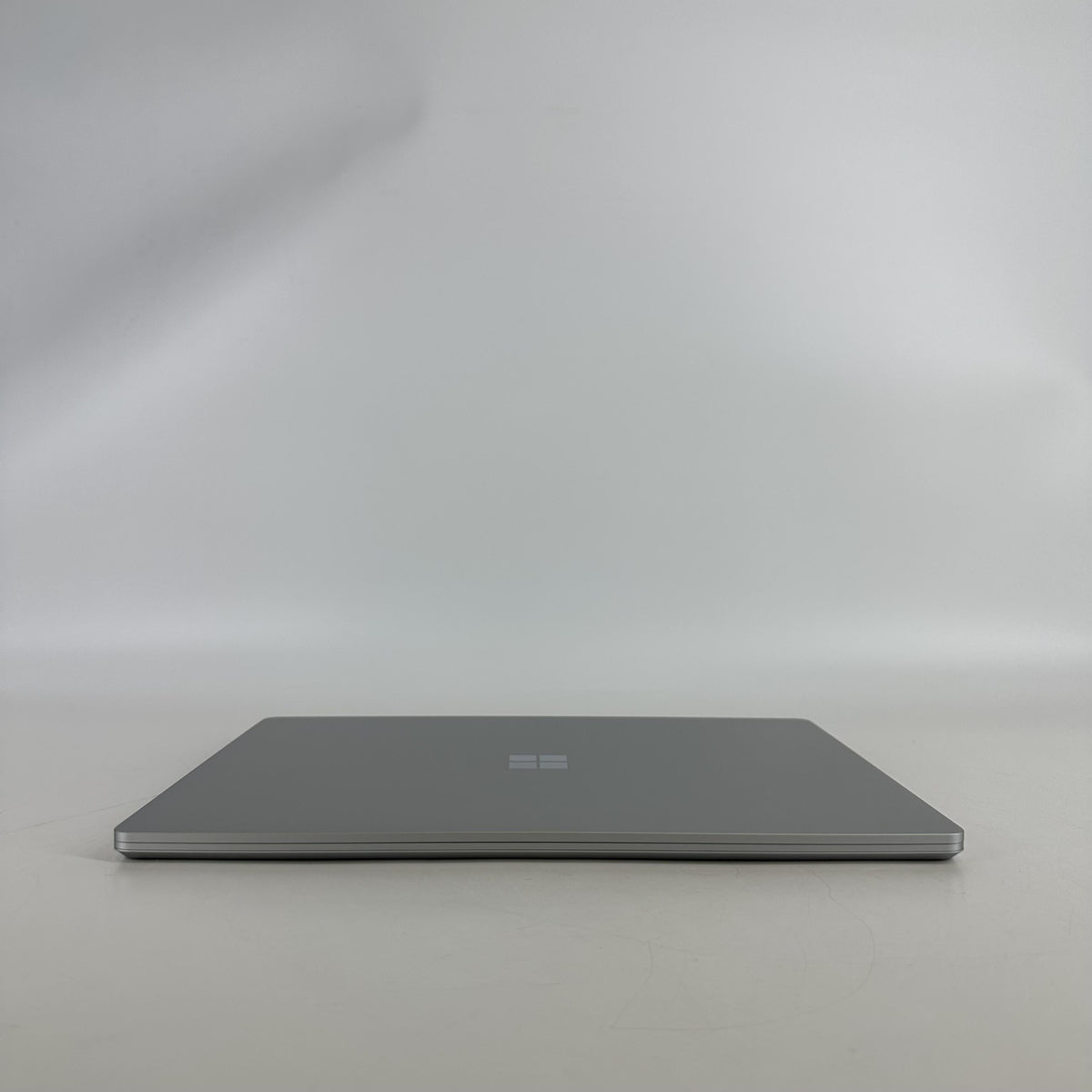 Surface Laptop 6 15 Platinum 3.8 GHz Intel Core Ultra 7 32GB RAM 1TB Solid State Drive