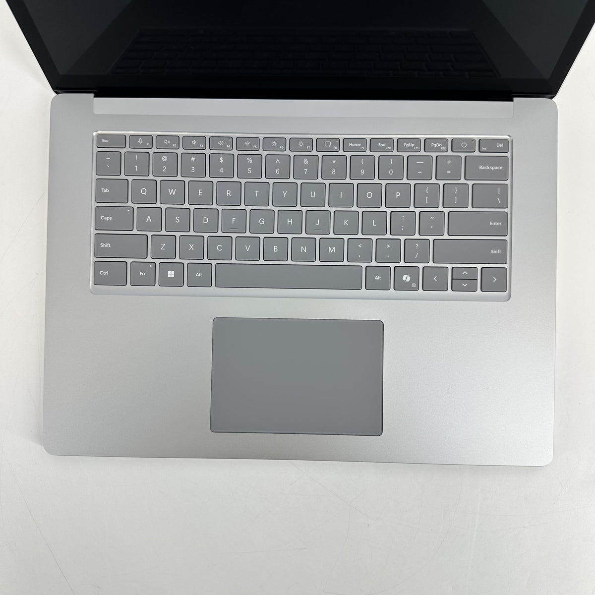 Surface Laptop 6 15 Platinum 3.8 GHz Intel Core Ultra 7 32GB RAM 1TB Solid State Drive