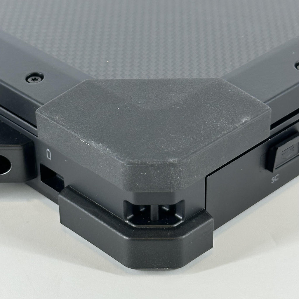 Dell Latitude 7330 Rugged Extreme 13.3 Black WiFi 3.0 GHz Intel Core i7 11th Gen. 16GB RAM 512GB Solid State Drive