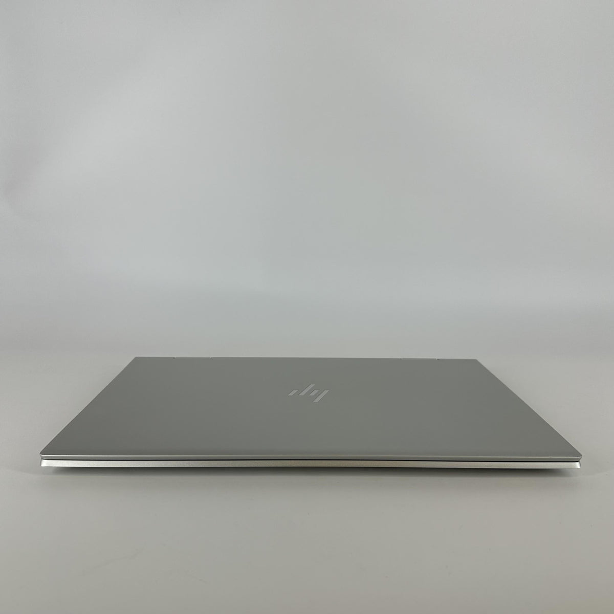 HP Envy x360 15.6 Silver 1.6 GHz Intel Core i5 8th Gen. 8GB RAM 256GB Solid State Drive