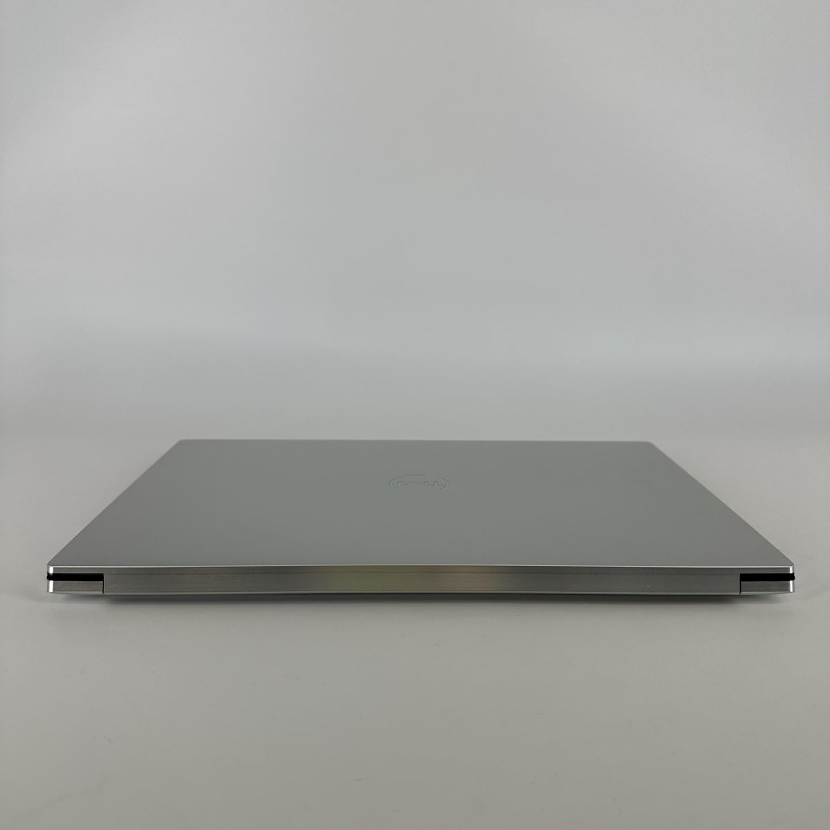 Dell XPS 15 9530 Silver 2.4 GHz Intel Core i7 13th Gen. 64GB RAM 1TB Solid State Drive NVIDIA GeForce RTX 4050 6 GB