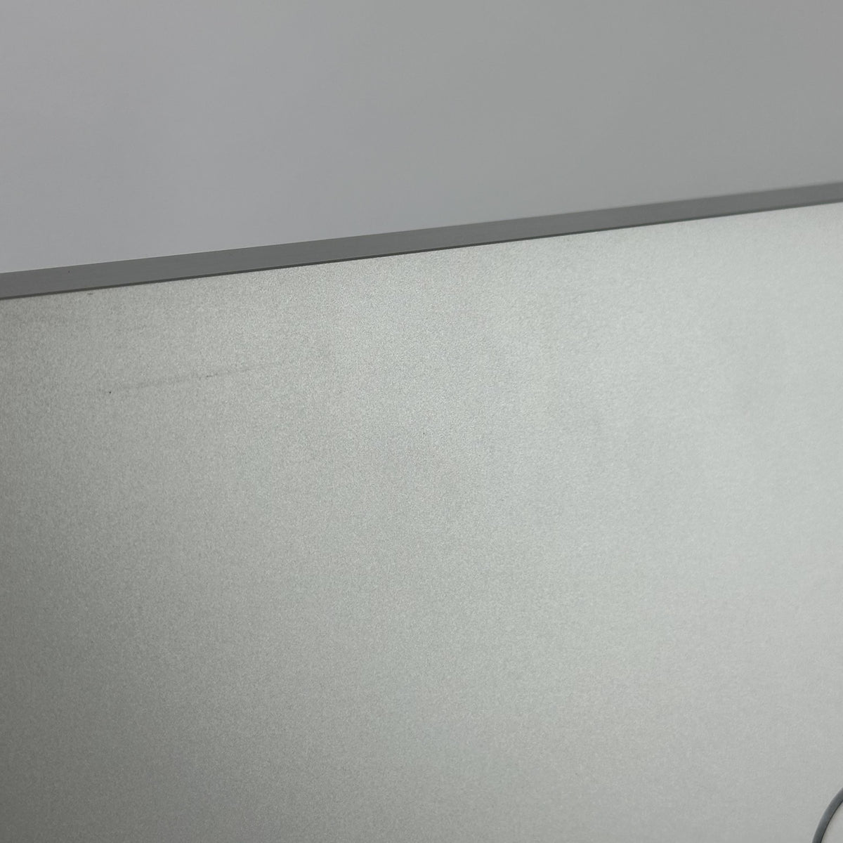 Dell XPS 15 9530 Silver 2.4 GHz Intel Core i7 13th Gen. 64GB RAM 1TB Solid State Drive NVIDIA GeForce RTX 4050 6 GB