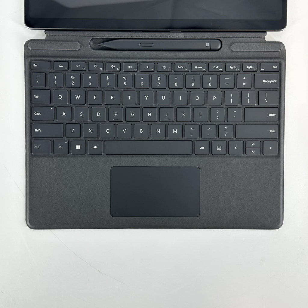 Microsoft Surface Pro 11 13 Black WiFi 3.4 GHz Qualcomm Snapdragon X Plus 16GB RAM 512GB Solid State Drive
