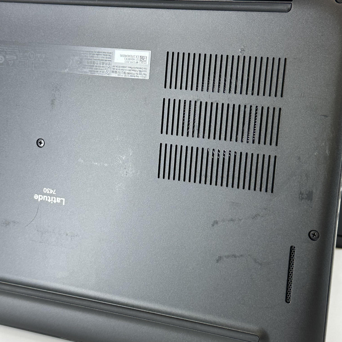 Dell Latitude 7430 14 Gray 2.2 GHz Intel Core i7 12th Gen. 16GB RAM 512GB Solid State Drive
