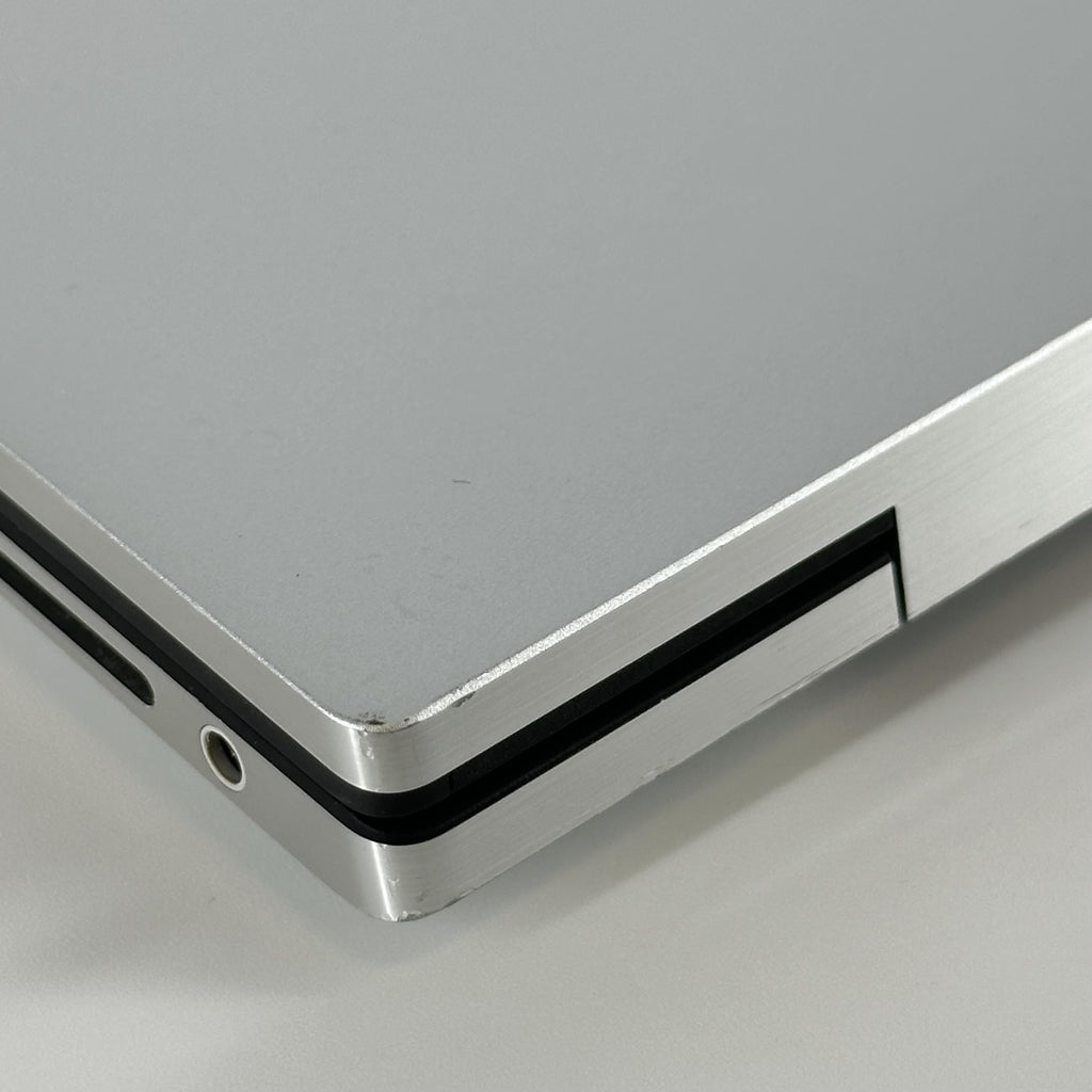 Dell XPS 17 9710 Silver 2.5 GHz Intel Core i9 11th Gen. 32GB RAM 1TB Solid State Drive NVIDIA GeForce RTX 3060 6 GB