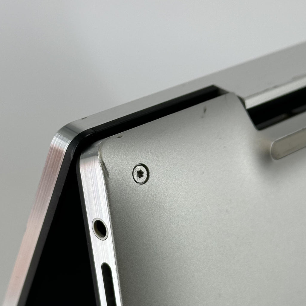Dell XPS 17 9710 Silver 2.5 GHz Intel Core i9 11th Gen. 32GB RAM 1TB Solid State Drive NVIDIA GeForce RTX 3060 6 GB