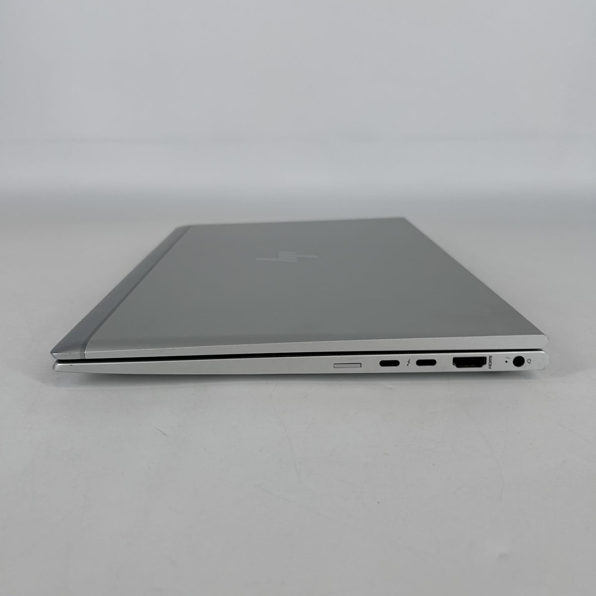 HP Elitebook 840 G8 14 Silver 3.0 GHz Intel Core i7 11th Gen. 16GB RAM 512GB Solid State Drive