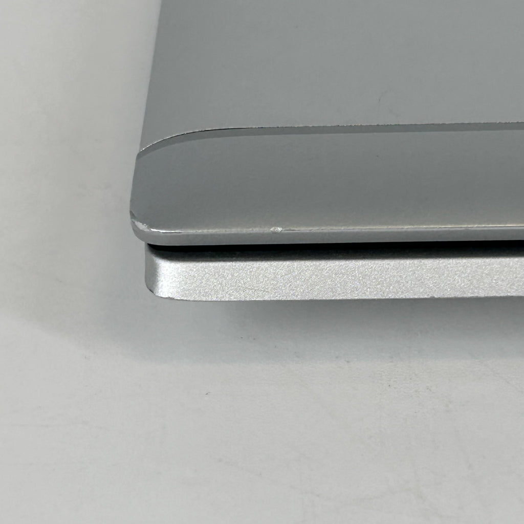 HP Elitebook 840 G8 14 Silver 3.0 GHz Intel Core i7 11th Gen. 16GB RAM 512GB Solid State Drive